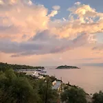 Avgerini Paxos Appartement *