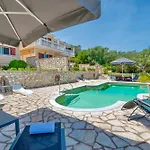 Avgerini Paxos Διαμέρισμα *
