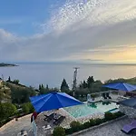 Apartman Avgerini Paxos