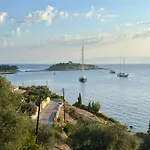 Διαμέρισμα Avgerini Paxos *