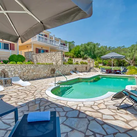 Avgerini Paxos Апартаменты *