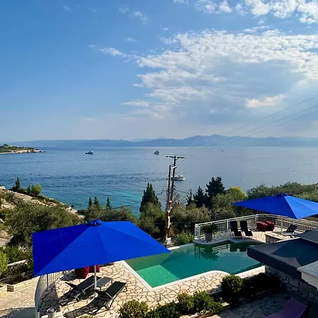 Avgerini Paxos Апартаменты *