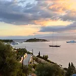 Avgerini Paxos アパート *