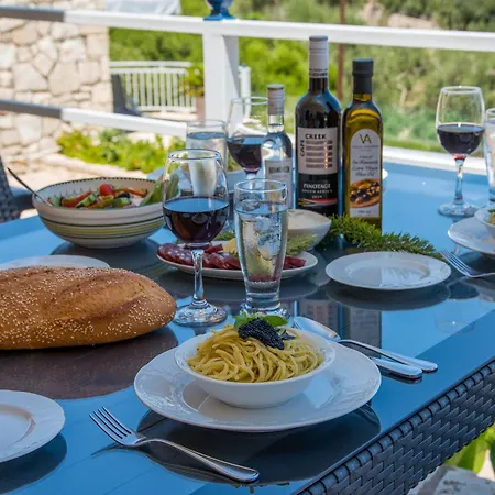 Daire Avgerini Paxos Gaios