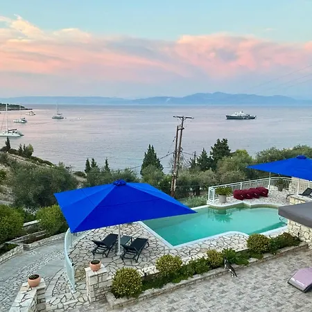 Avgerini Paxos 아파트 가이오스