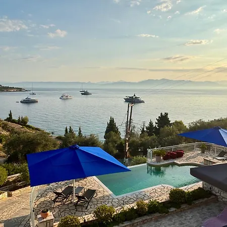 Avgerini Paxos * Gaios