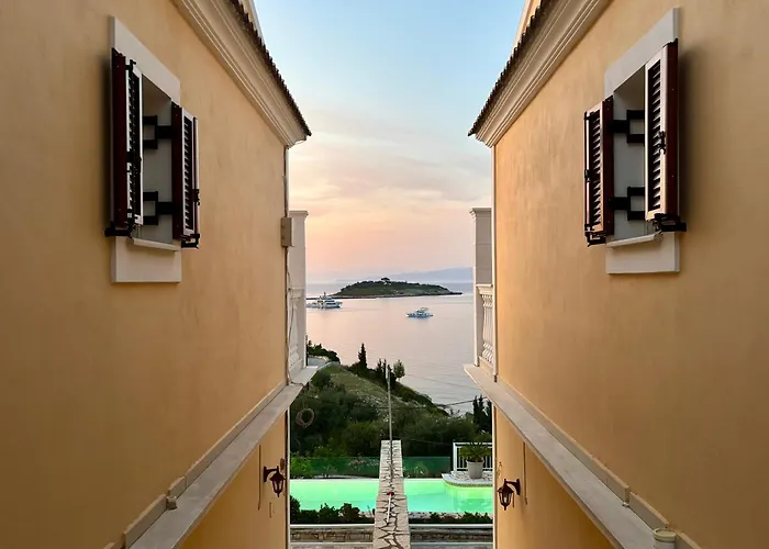 아파트 Avgerini Paxos